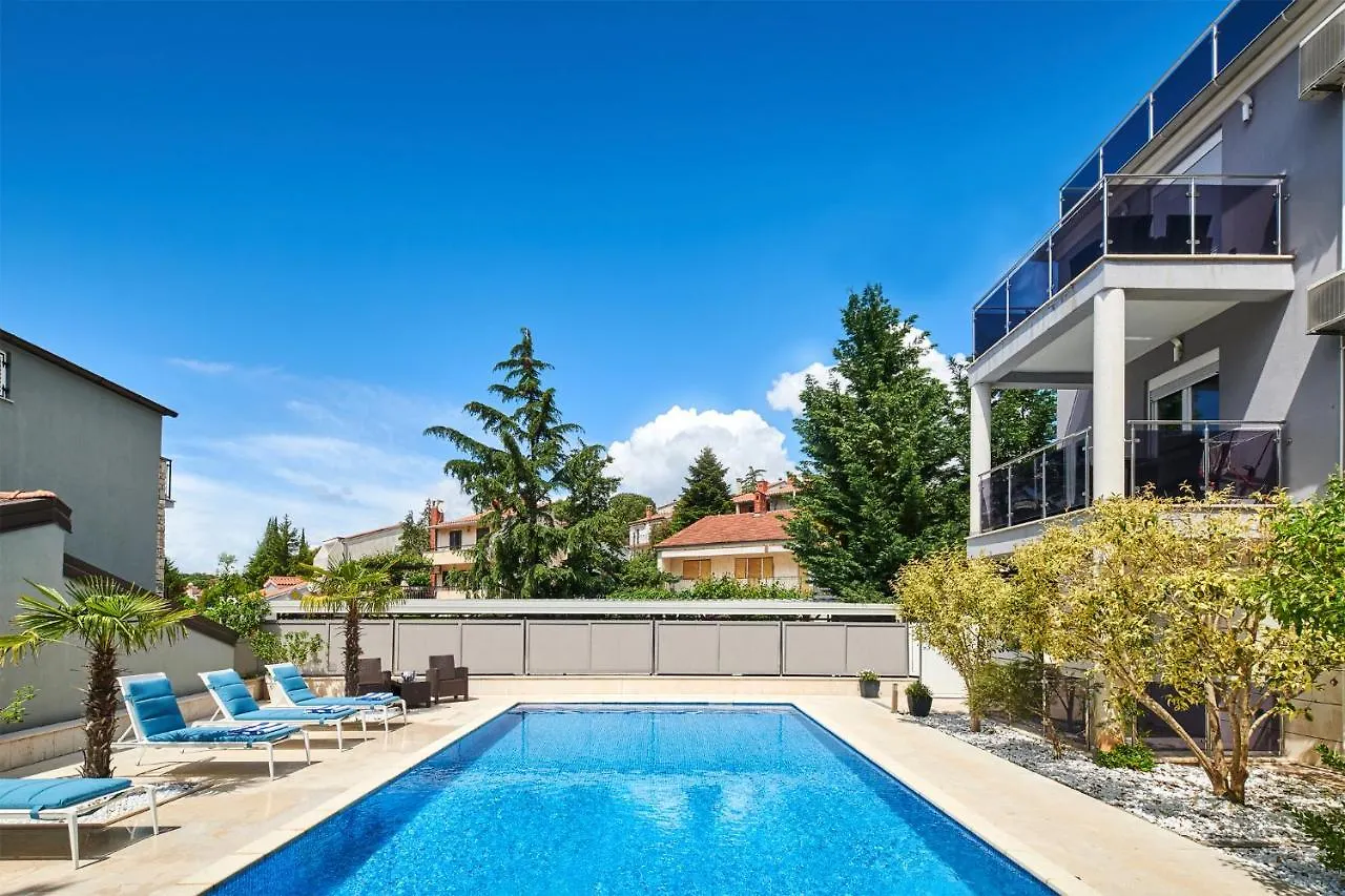 Stella Adria Apartment Pula