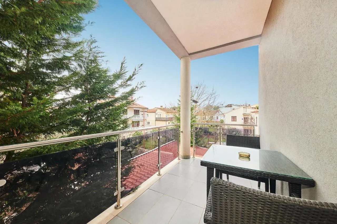 Stella Adria Apartment Pula