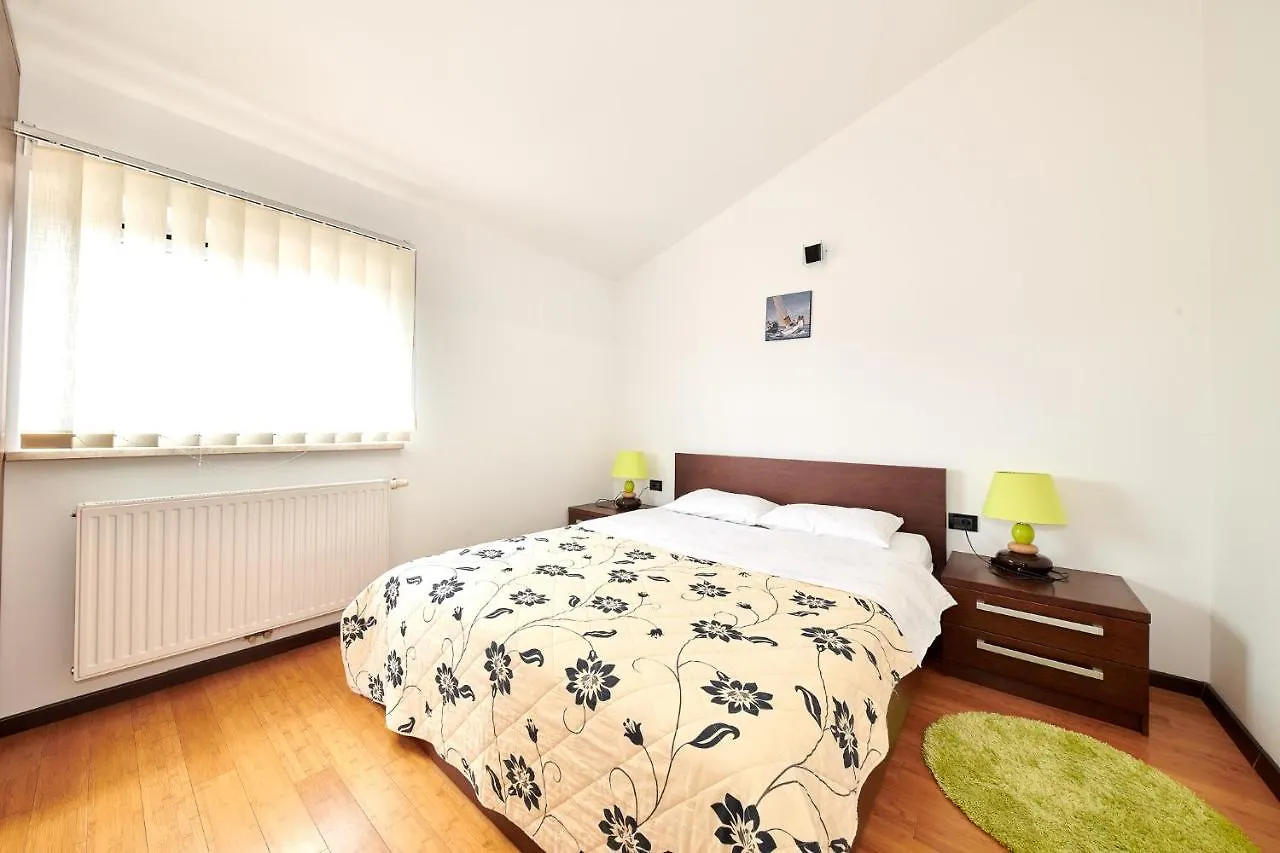 Stella Adria Apartment Pula 0*,