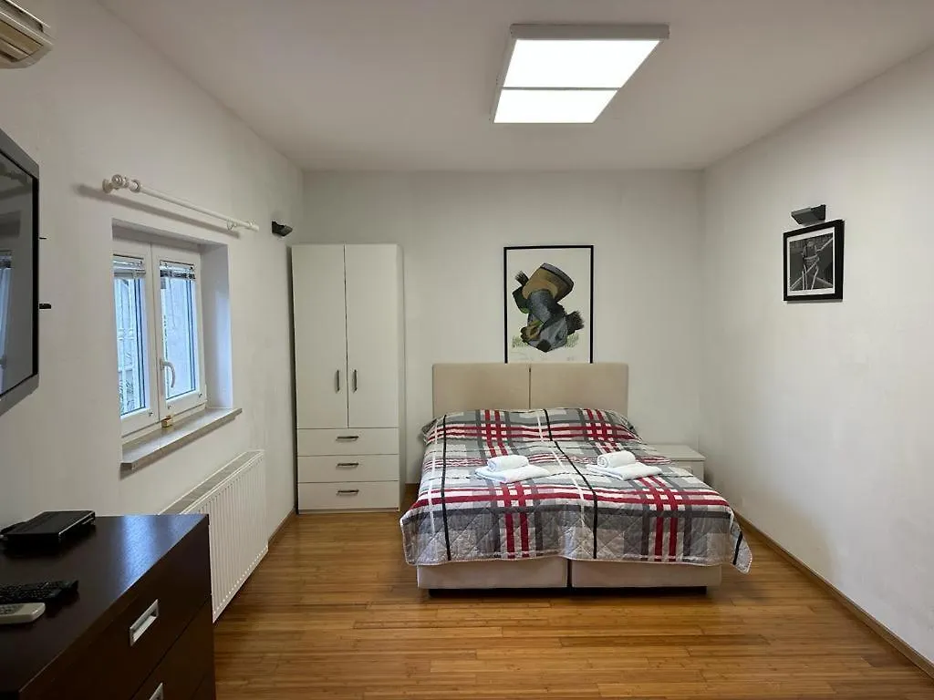 Stella Adria Apartment Pula