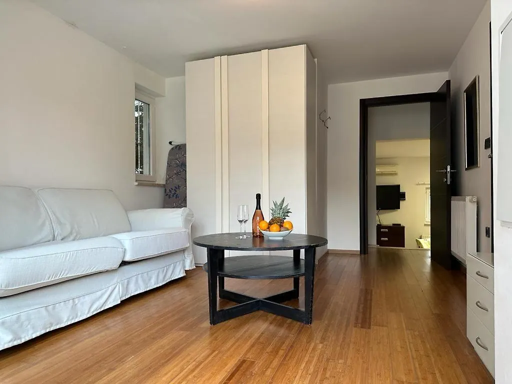 Stella Adria Apartment Pula